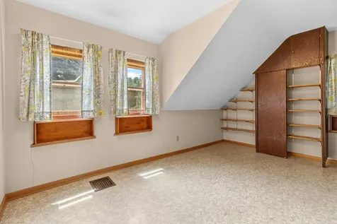 890 26th Avenue SE Minneapolis MN 55414