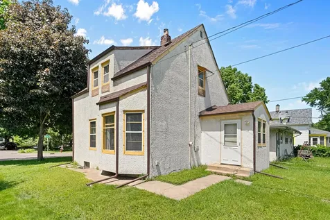 890 26th Avenue SE Minneapolis MN 55414