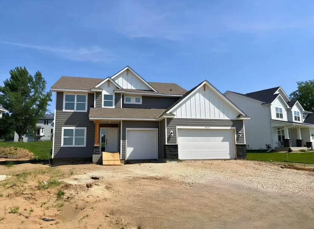 4867 Noble Drive NW Rochester MN 55901