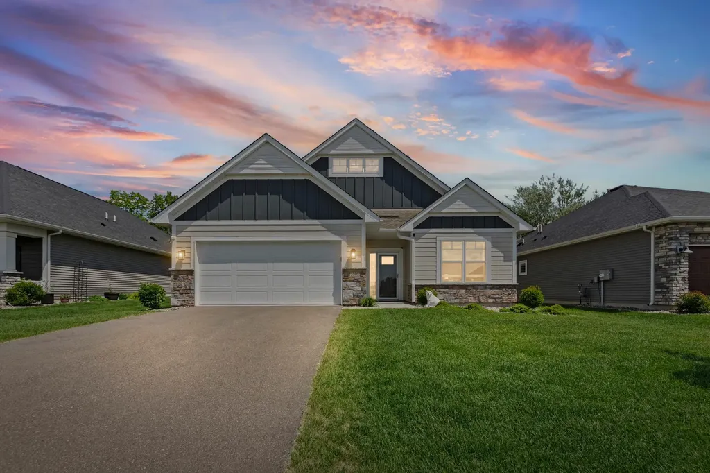13808 Geneva Avenue N Hugo MN 55038