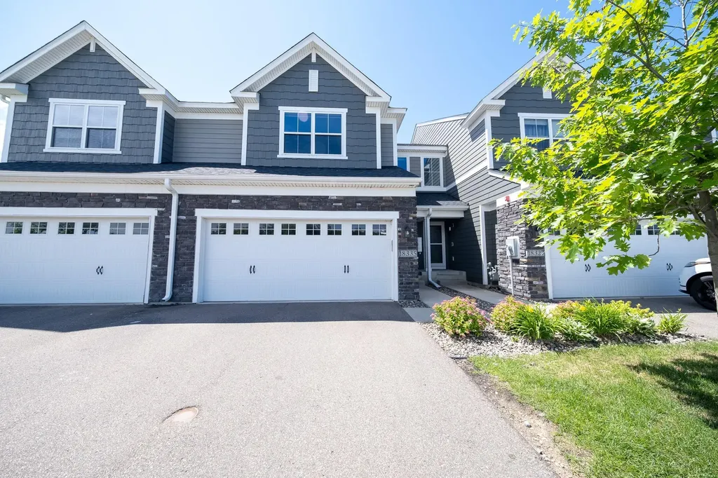 18335 Glassner Way Lakeville MN 55044