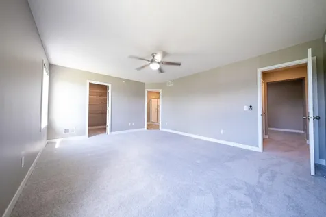 18335 Glassner Way Lakeville MN 55044