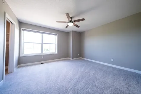 18335 Glassner Way Lakeville MN 55044