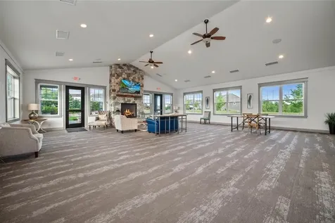 18335 Glassner Way Lakeville MN 55044