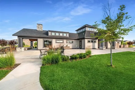 18335 Glassner Way Lakeville MN 55044