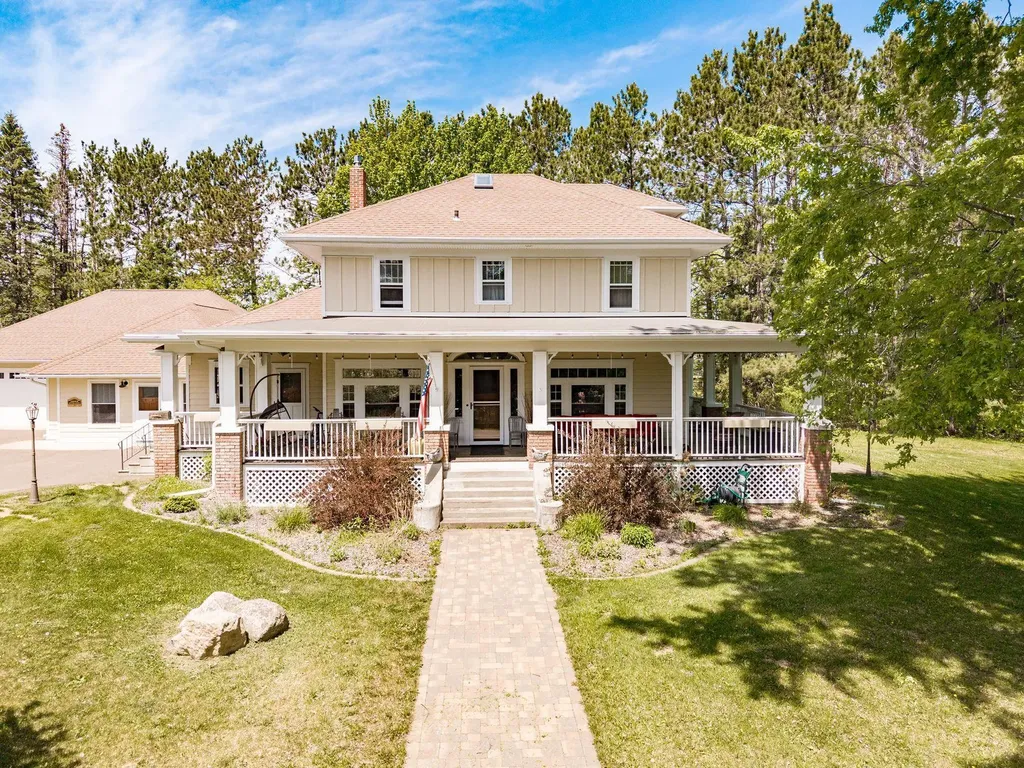 925 14th Street Cloquet MN 55720