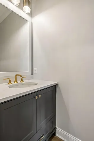 270 Wayzata Boulevard E Wayzata MN 55391