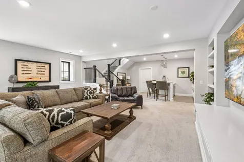 270 Wayzata Boulevard E Wayzata MN 55391
