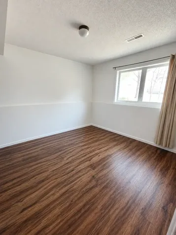 915 Ferndale Street S Maplewood MN 55119