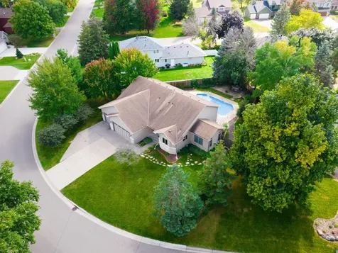 915 Ferndale Street S Maplewood MN 55119