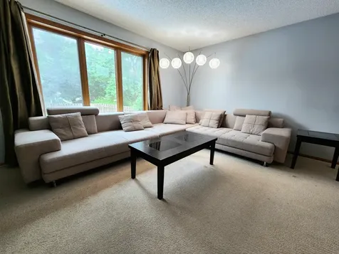915 Ferndale Street S Maplewood MN 55119