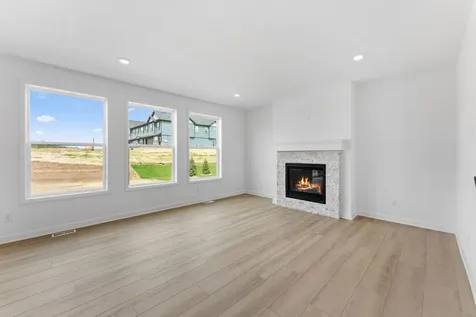 843 Londonderry Lane NW Rochester MN 55901