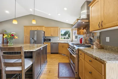 2901 32nd Street S Fargo ND 58103