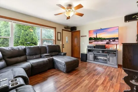 549 E Rose Street Owatonna MN 55060