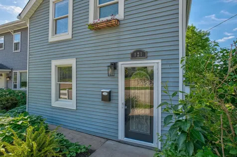 121 Cherry Street W Stillwater MN 55082