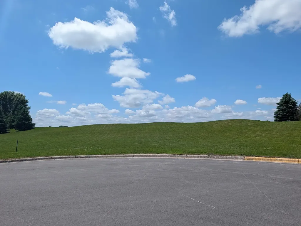 101 32nd Avenue NE Willmar MN 56201