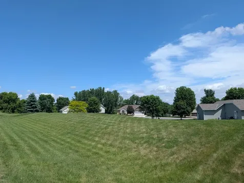 101 32nd Avenue NE Willmar MN 56201