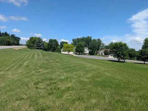 101 32nd Avenue NE Willmar MN 56201