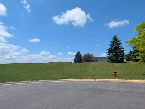 101 32nd Avenue NE Willmar MN 56201