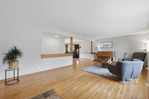 9532 Penn Circle Bloomington MN 55431