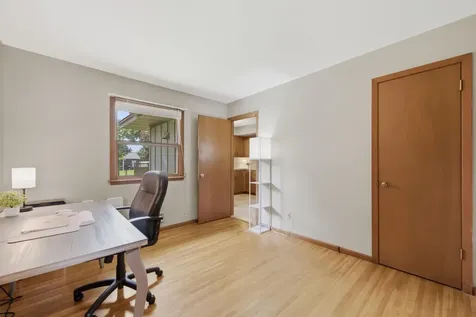 9532 Penn Circle Bloomington MN 55431