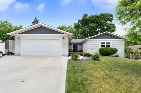 211 Sunrise Drive Medford MN 55049