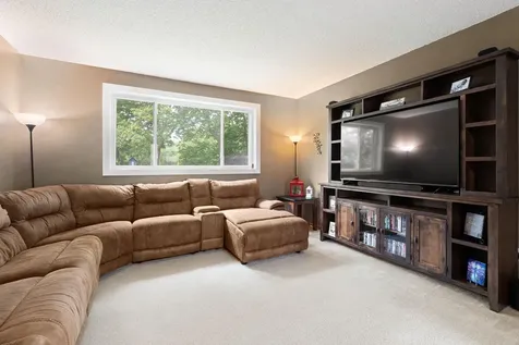 211 Sunrise Drive Medford MN 55049