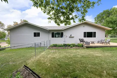 211 Sunrise Drive Medford MN 55049