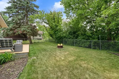 211 Sunrise Drive Medford MN 55049
