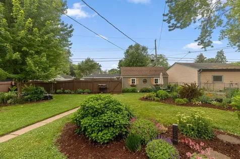 3915 Regent Avenue N Robbinsdale MN 55422