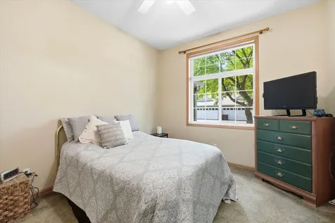 6079 Courtly Alcove Woodbury MN 55125