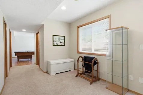 6079 Courtly Alcove Woodbury MN 55125