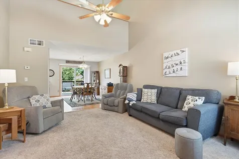 6079 Courtly Alcove Woodbury MN 55125