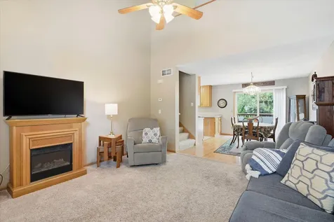 6079 Courtly Alcove Woodbury MN 55125