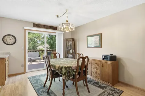 6079 Courtly Alcove Woodbury MN 55125