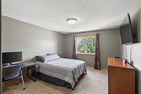 7823 W 145th Street Savage MN 55378