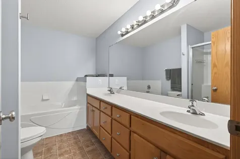 7823 W 145th Street Savage MN 55378
