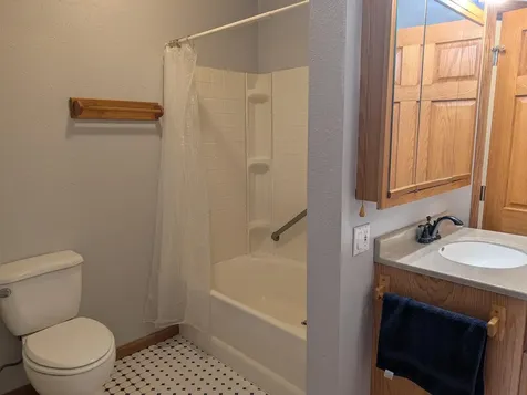 208 S 7th Street Montevideo MN 56265