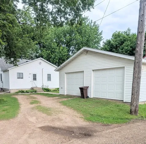 208 S 7th Street Montevideo MN 56265