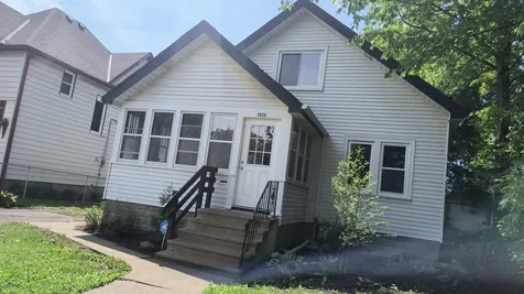 1050 Wilson Avenue Saint Paul MN 55106