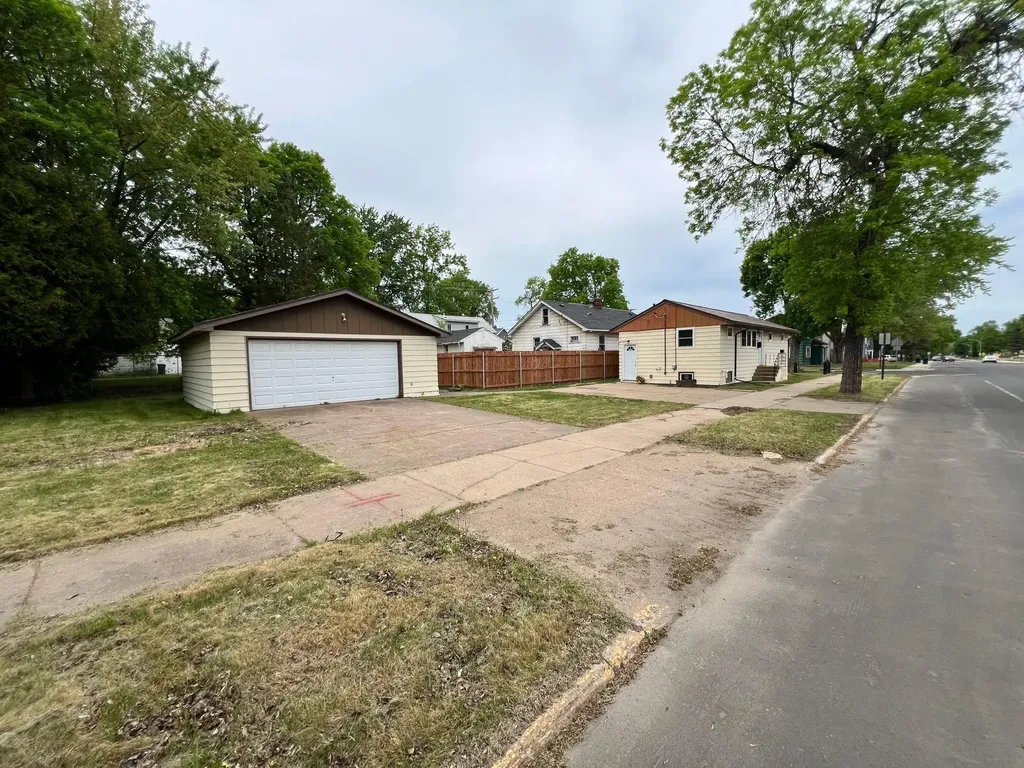 2401 7th Avenue E Hibbing MN 55746