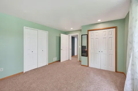 3351 N View Lane Woodbury MN 55125