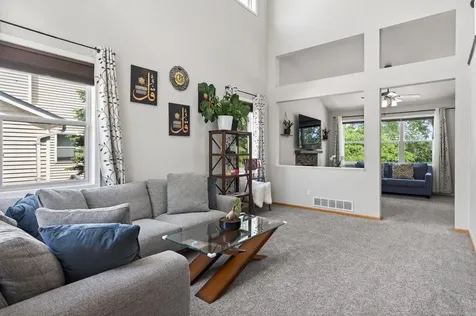 3351 N View Lane Woodbury MN 55125