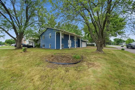 3910 65th Street E Inver Grove Heights MN 55076