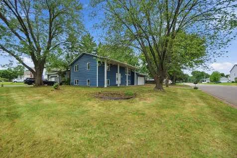 3910 65th Street E Inver Grove Heights MN 55076