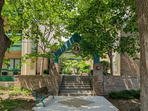 7614 York Avenue S Edina MN 55435