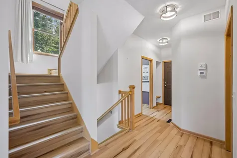 11585 Laketowne View Albertville MN 55301