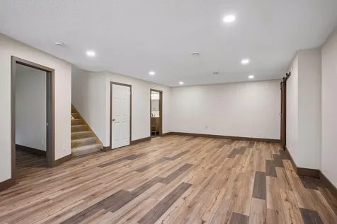 11585 Laketowne View Albertville MN 55301