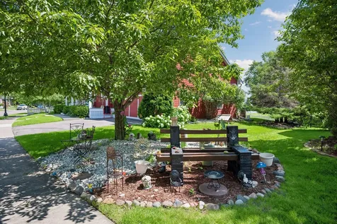 11585 Laketowne View Albertville MN 55301