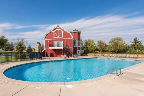 11585 Laketowne View Albertville MN 55301
